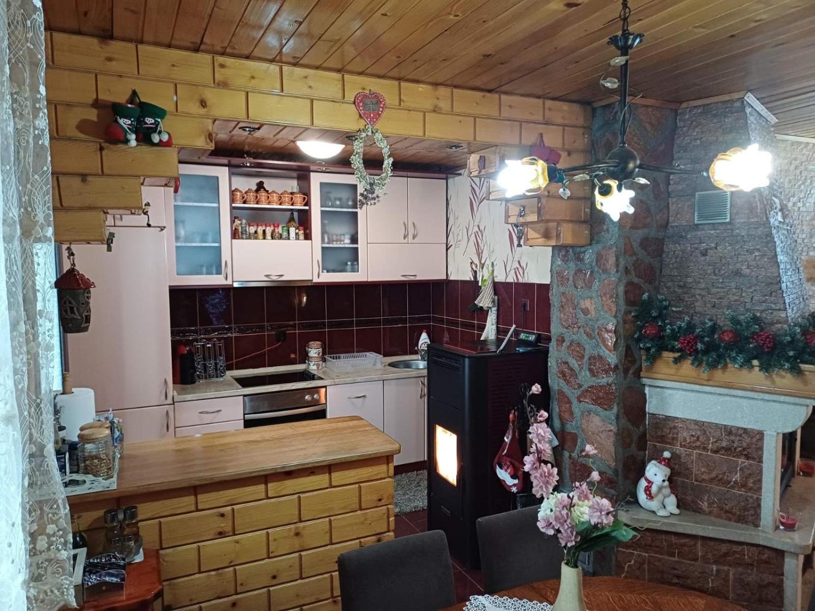 Vila Krismark 자블야크 외부 사진