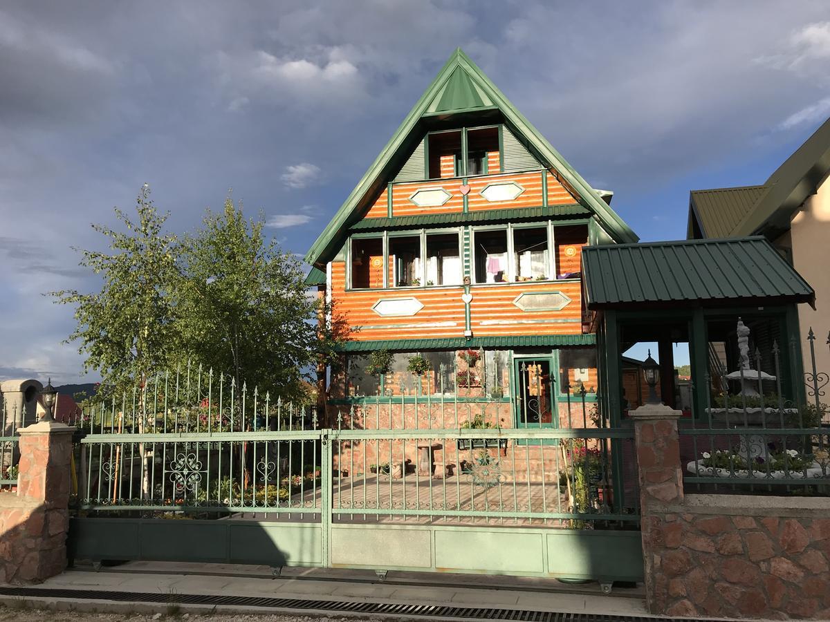 Vila Krismark 자블야크 외부 사진